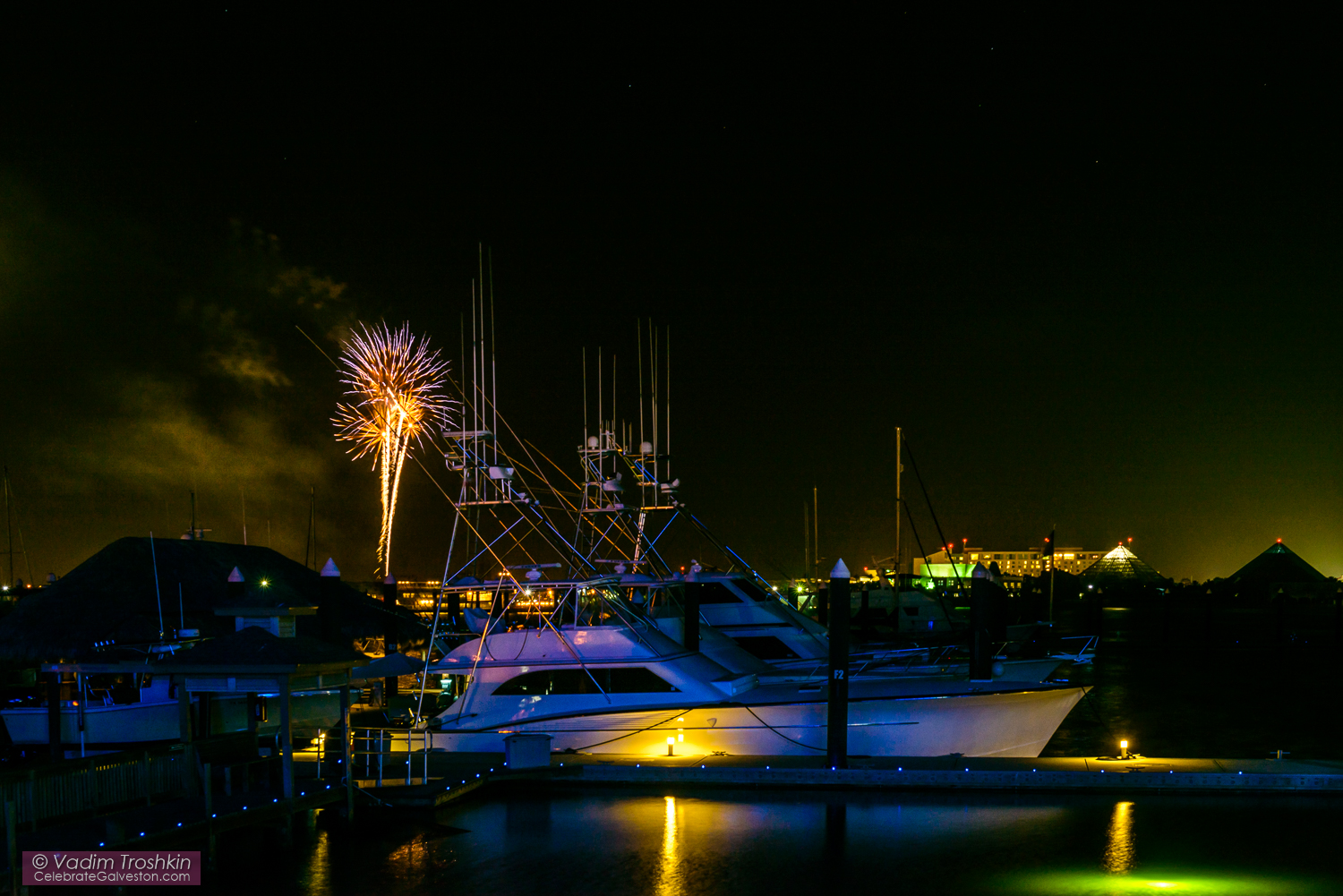 July 10, 2015. #Galveston Fireworks 